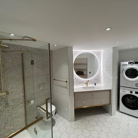 Suite Deluxe Au Carre Cathedrale En Hypercentre Saint Denis Ngoại thất bức ảnh