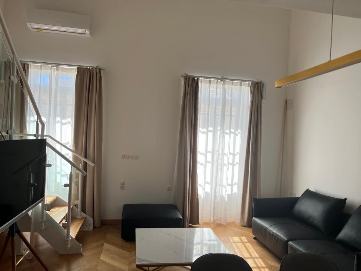Suite Deluxe Au Carre Cathedrale En Hypercentre Saint Denis Ngoại thất bức ảnh